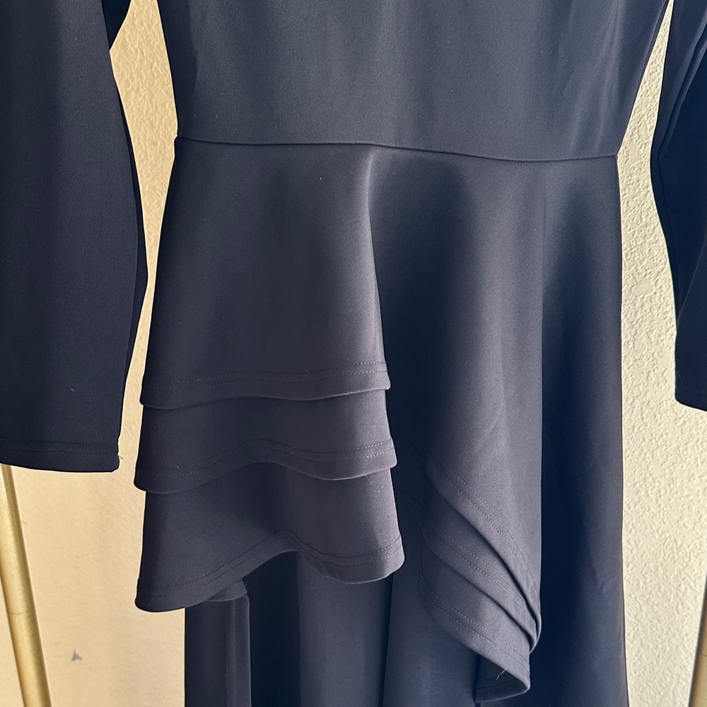 High/low Layered Womenโs Top - Picture 5 of 8